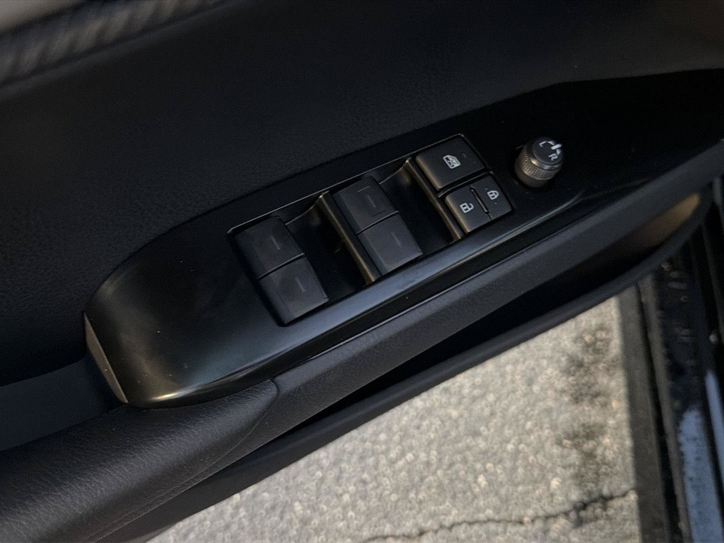 New 2026 Toyota Camry SE FWD image 30