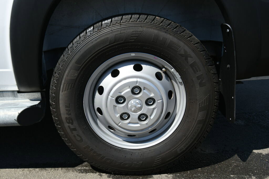 Used 2023 RAM ProMaster 2500 image 25