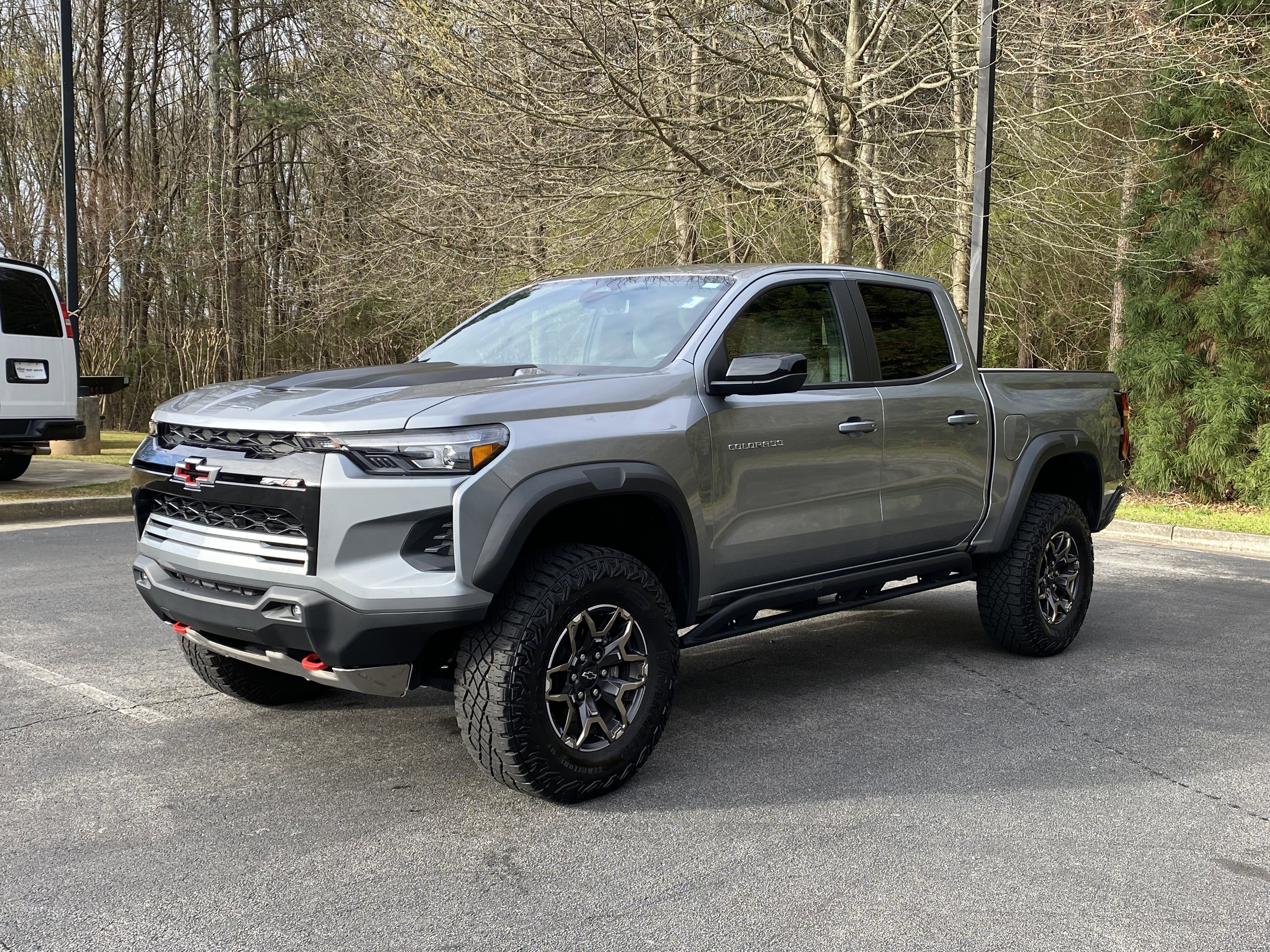 Used 2024 Chevrolet Colorado ZR2 w/ Safety Package image 5