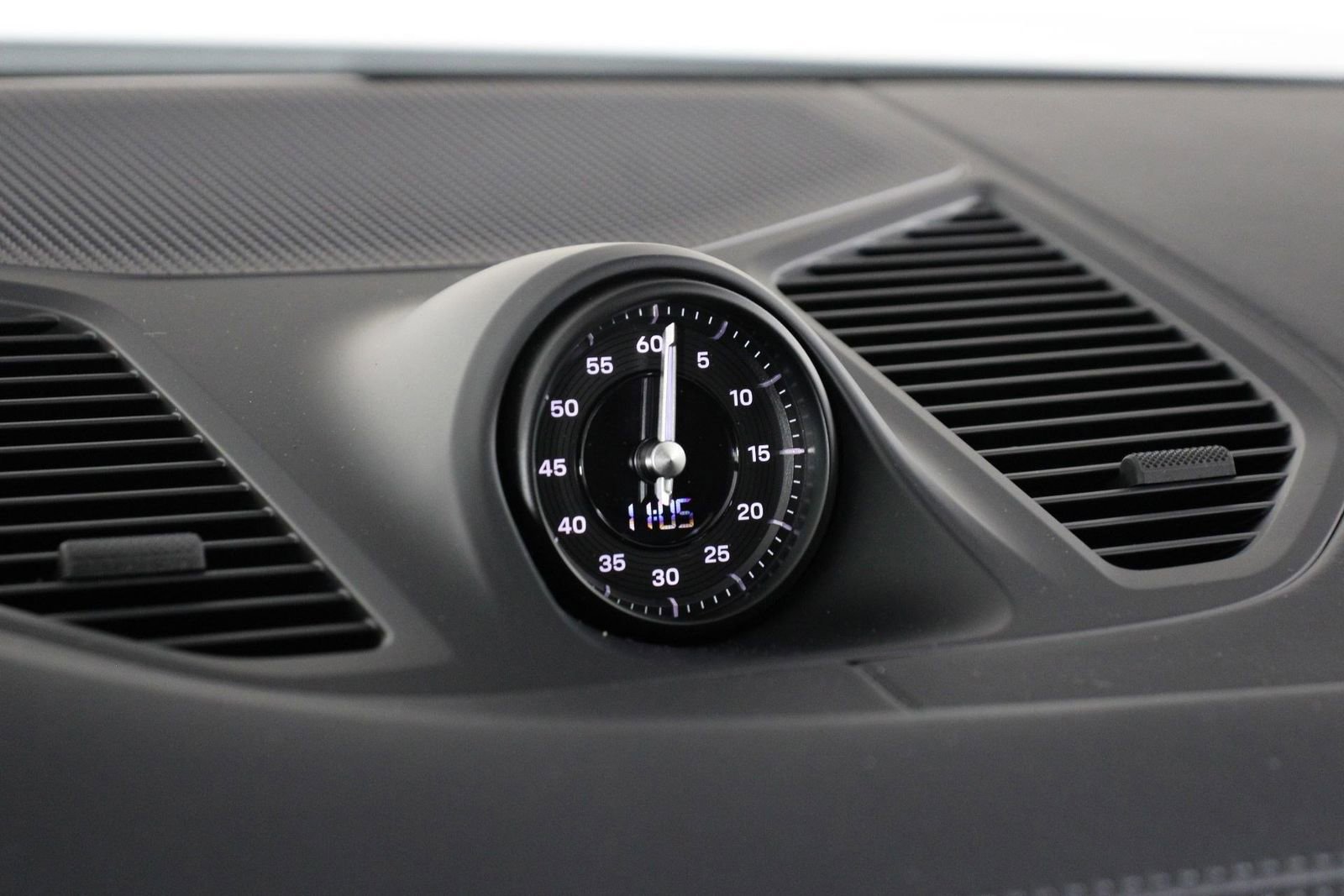 New 2026 Porsche Cayenne Coupe image 16