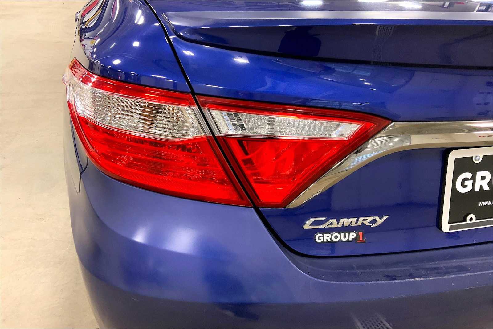 Used 2015 Toyota Camry XSE image 27