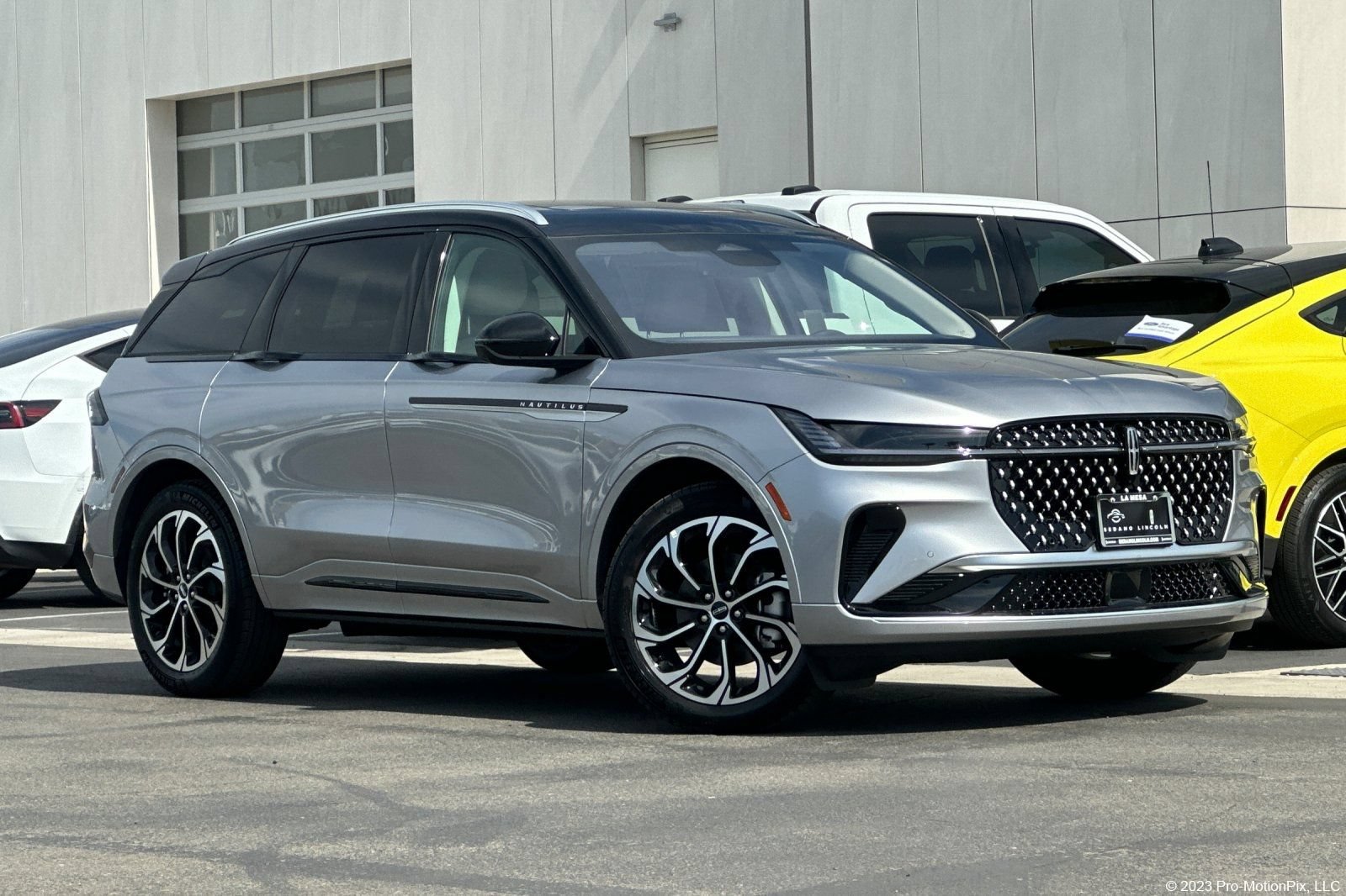 New 2026 Lincoln Nautilus Reserve AWD/4WD image 1