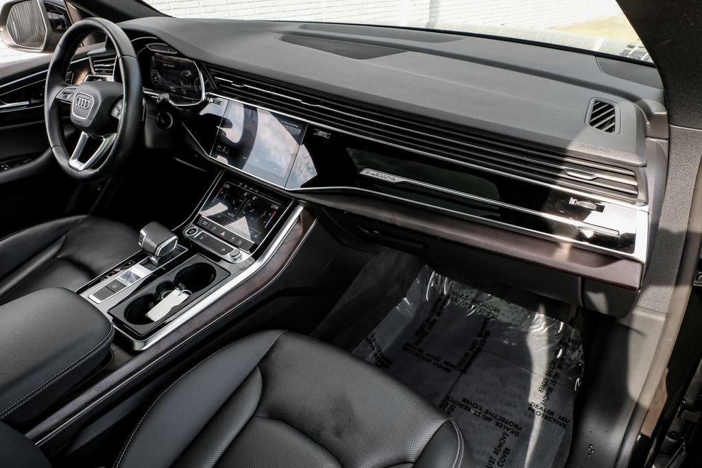 Used 2022 Audi Q8 Premium Plus AWD/4WD image 10