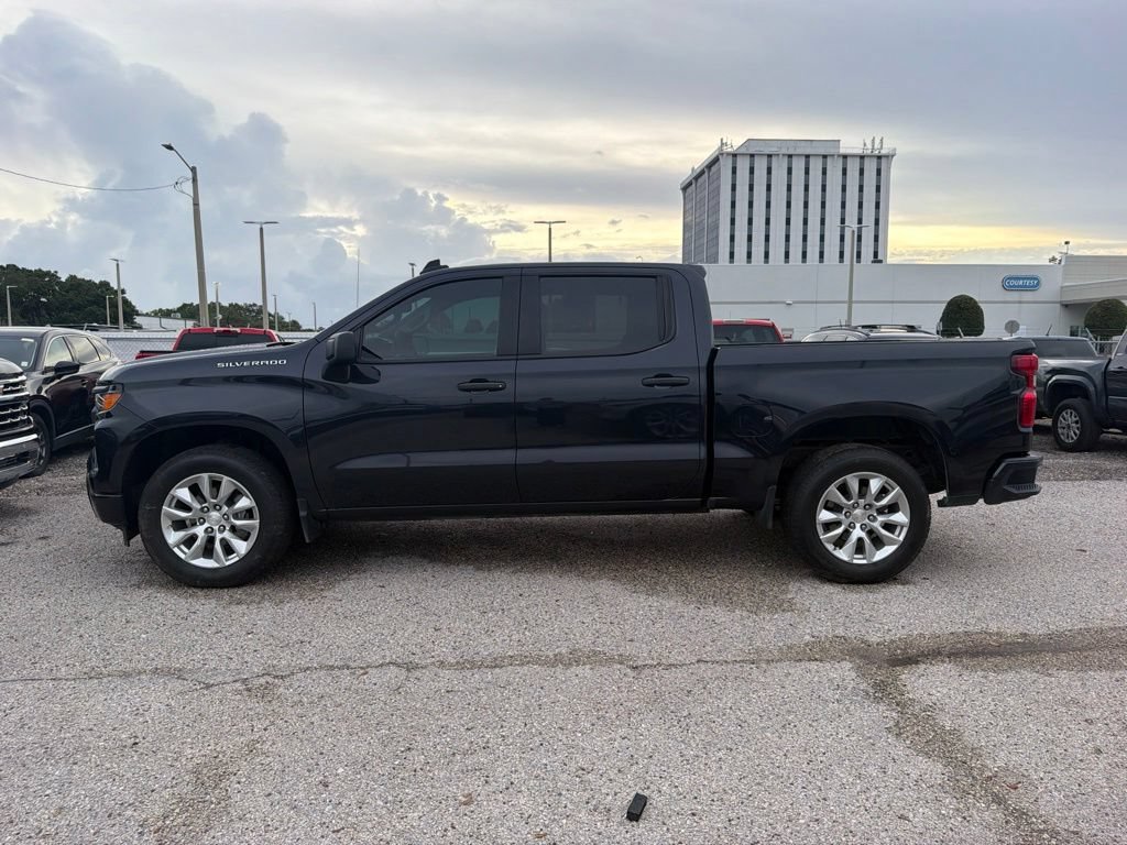 Used 2023 Chevrolet Silverado 1500 Custom w/ LPO, Dark Essentials Package RWD image 8