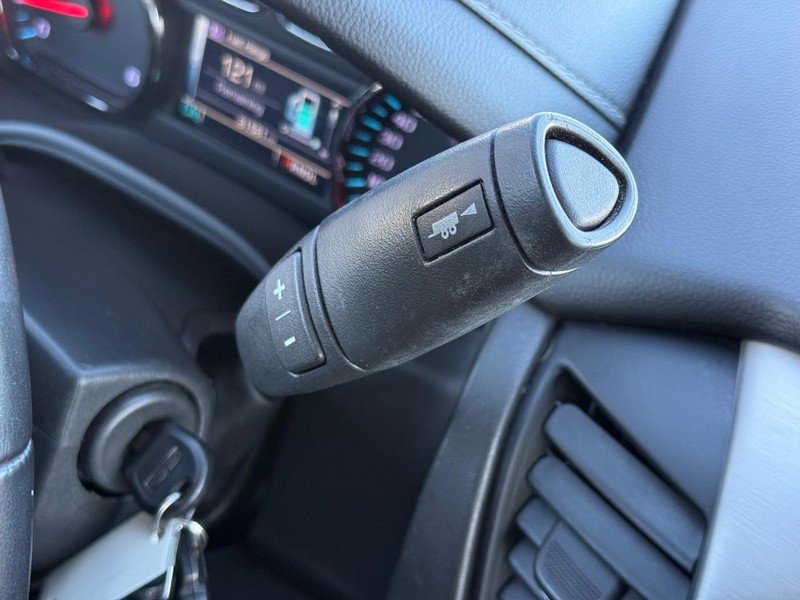 Used 2020 GMC Yukon SLT w/ Value Plus Edition image 25