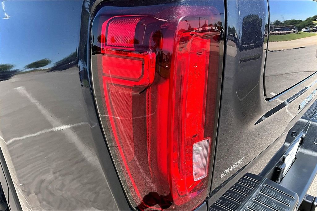 Used 2022 GMC Sierra 1500 AT4 w/ AT4 Premium Package AWD/4WD image 33