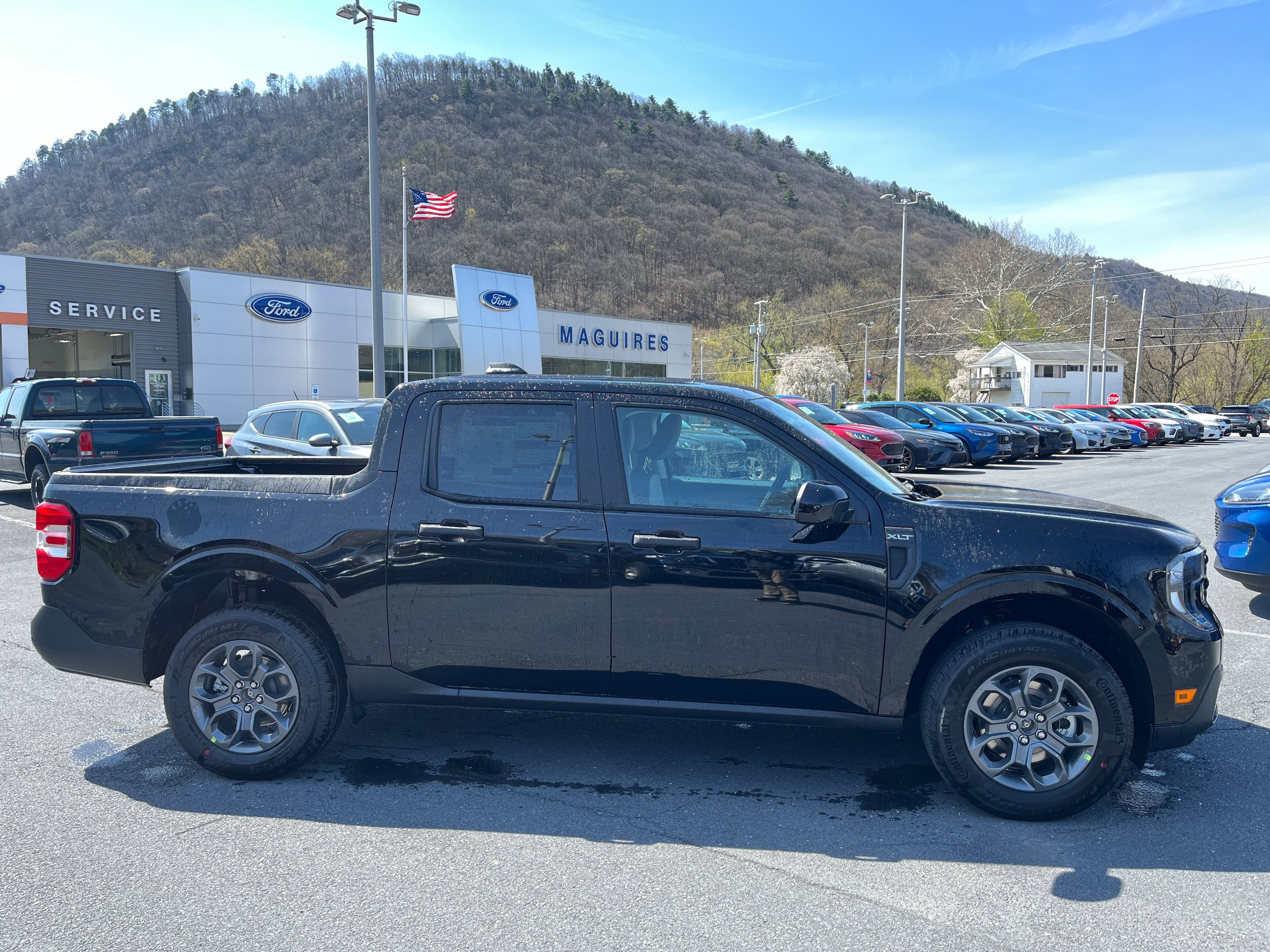 New 2026 Ford Maverick XLT w/ XLT Luxury Package AWD/4WD image 4