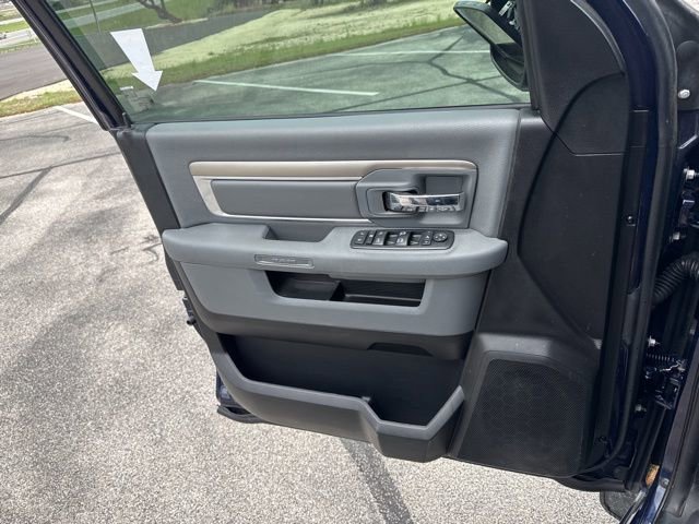 Used 2015 RAM 1500 Outdoorsman image 17