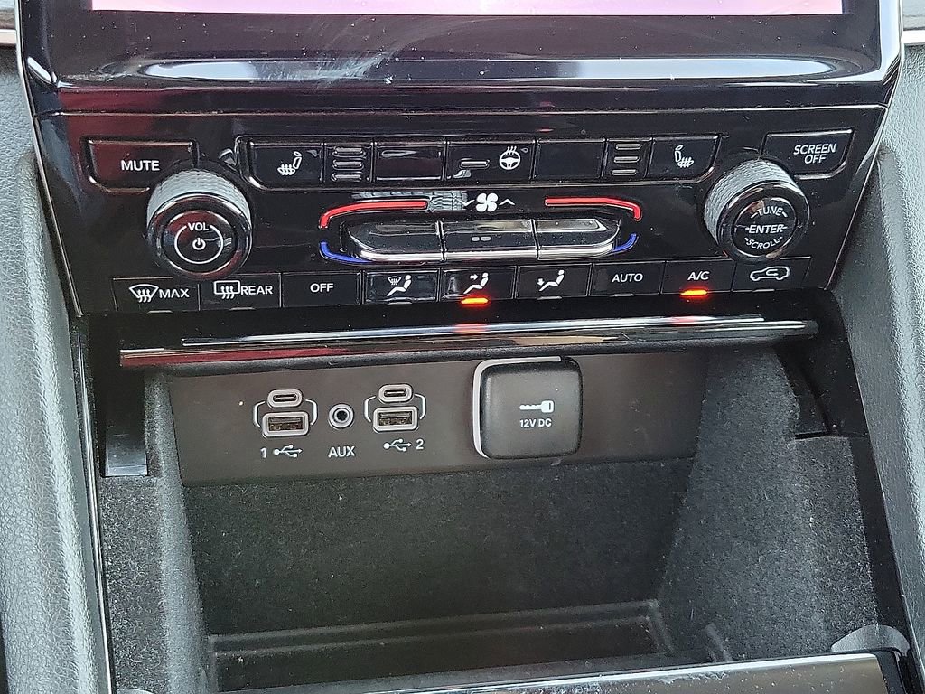 Used 2021 Jeep Grand Cherokee L Limited image 18