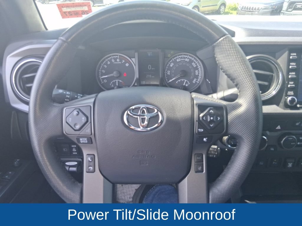 Used 2021 Toyota Tacoma TRD Off-Road w/ TRD Premium Off Road Package AWD/4WD image 15