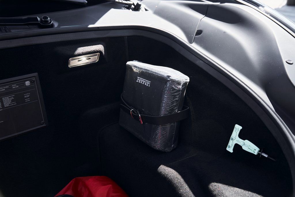 Used 2018 Ferrari 488 GTB image 22