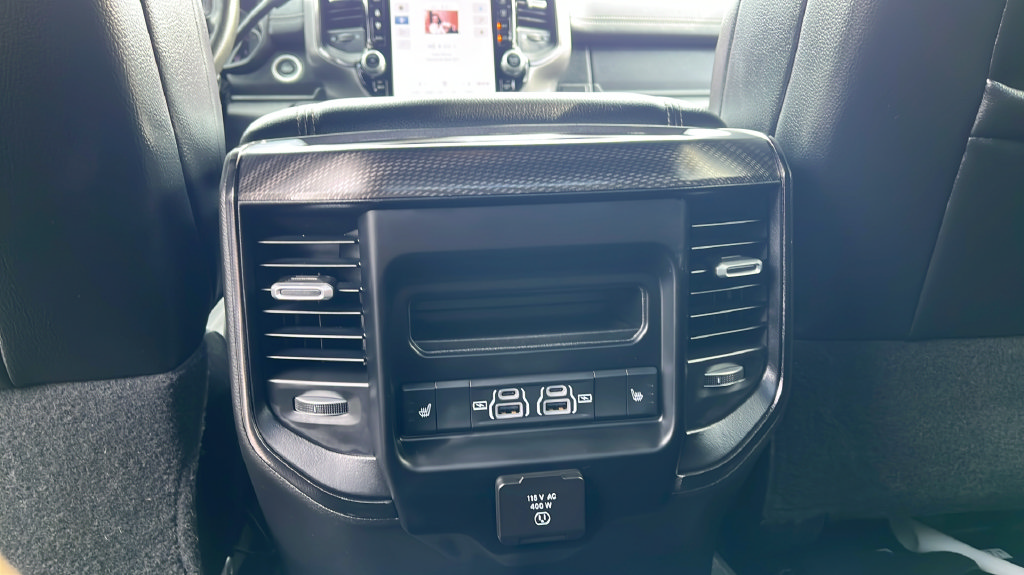 Used 2024 RAM 2500 Rebel w/ Towing Technology Group AWD/4WD image 22