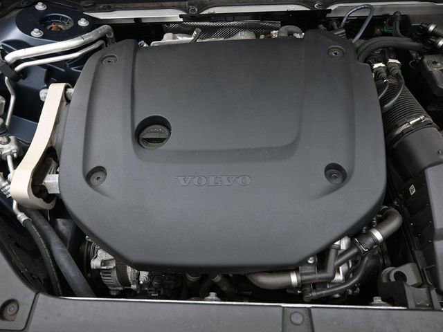 Used 2023 Volvo XC90 B6 Ultimate image 13