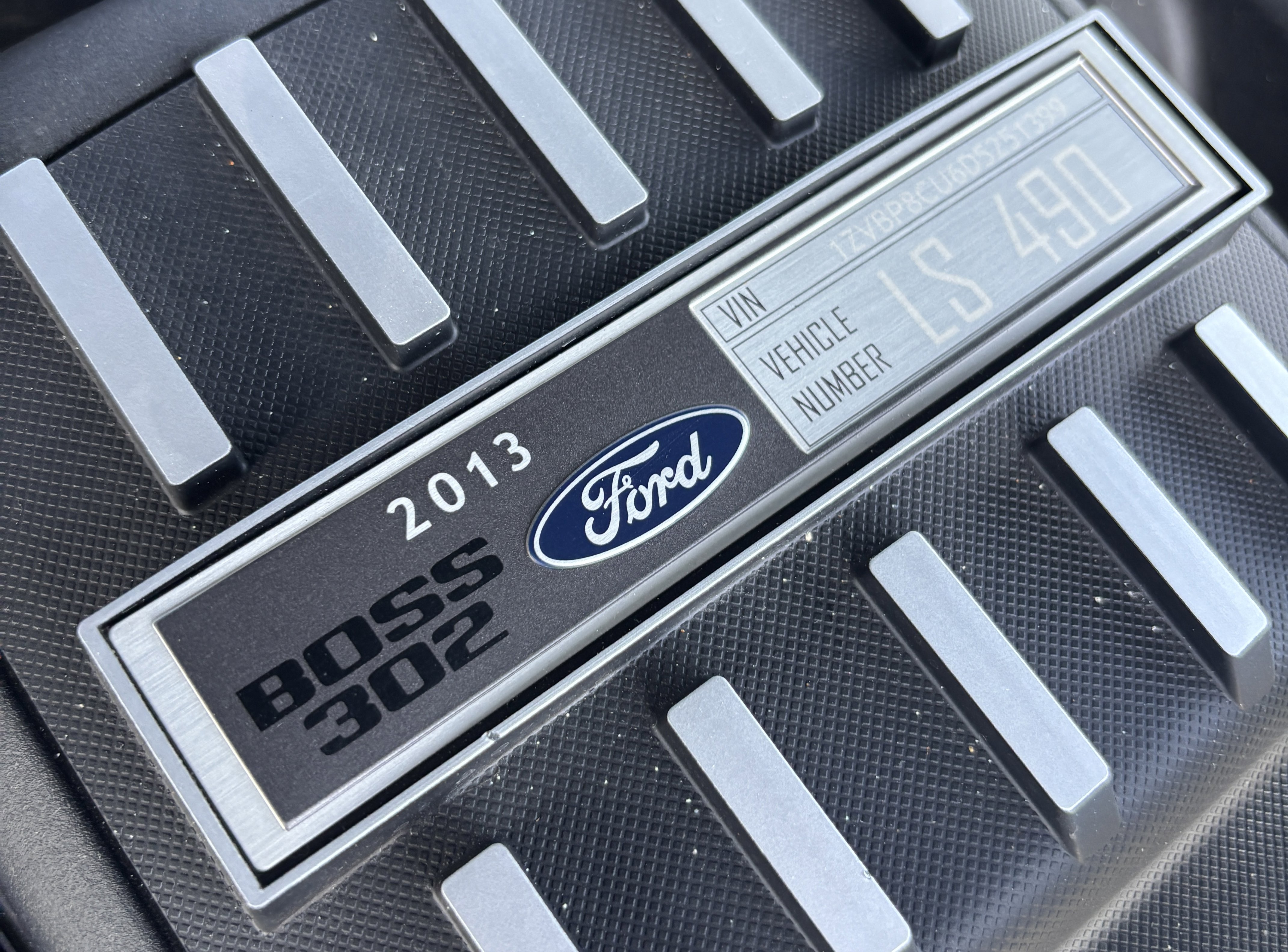 Used 2012 Ford Mustang Boss 302 RWD image 23