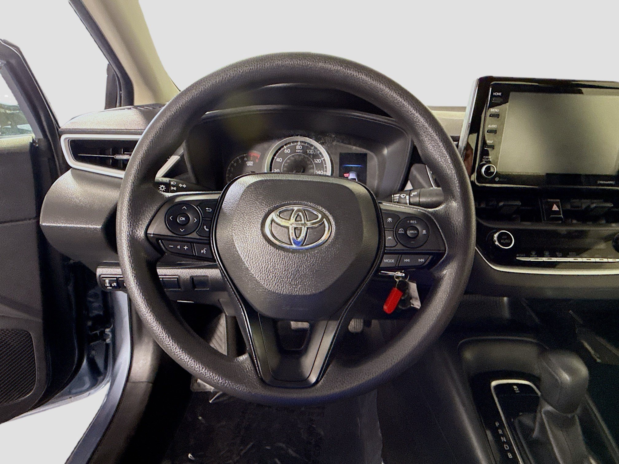 Used 2022 Toyota Corolla LE FWD image 13