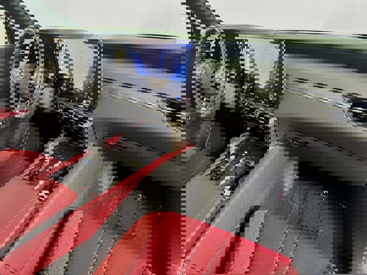 Used 2023 Lexus RX 500h F Sport w/ Cold Area Package image 37