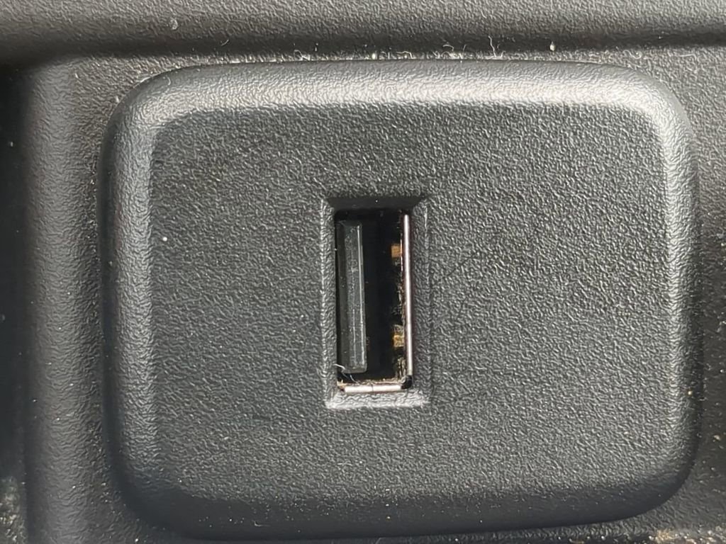 Used 2017 Buick Enclave Leather image 22
