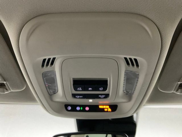 Used 2023 Buick Envision Essence w/ Sport Touring Package FWD image 22