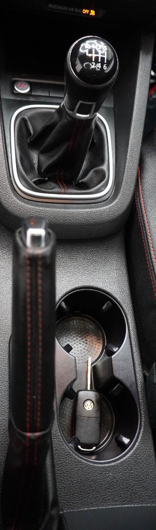 Used 2012 Volkswagen Jetta GLI FWD image 19