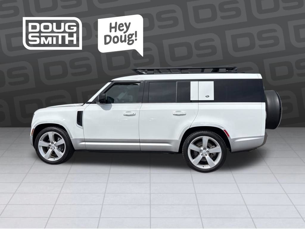 Used 2023 Land Rover Defender 130 First Edition AWD/4WD image 2