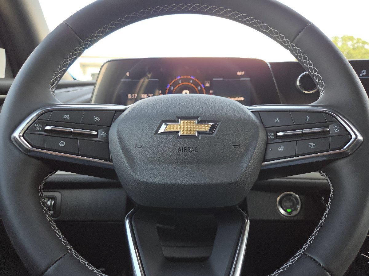 New 2027 Chevrolet Traverse LT w/ Sun and Wheel Package AWD/4WD image 33