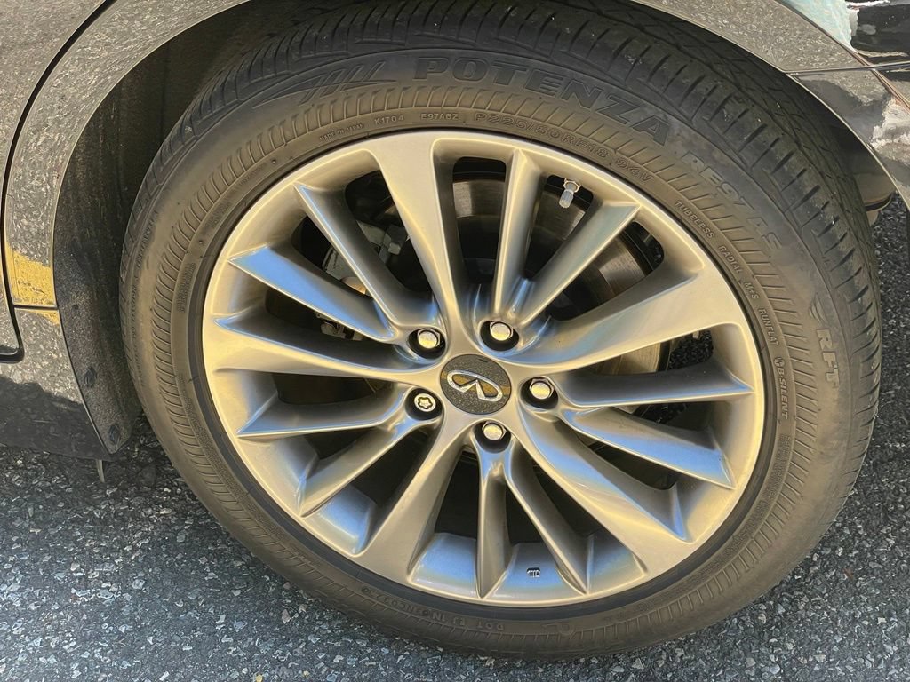 Used 2023 INFINITI Q50 Luxe w/ Cargo Package AWD/4WD image 28