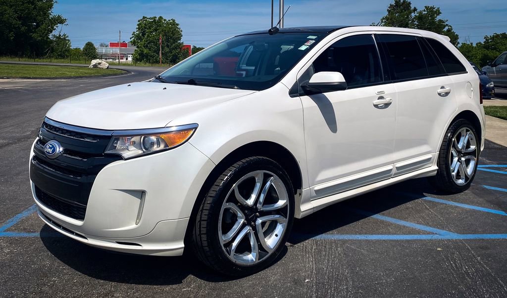 Used 2013 Ford Edge Sport w/ Driver Entry Pkg FWD image 9