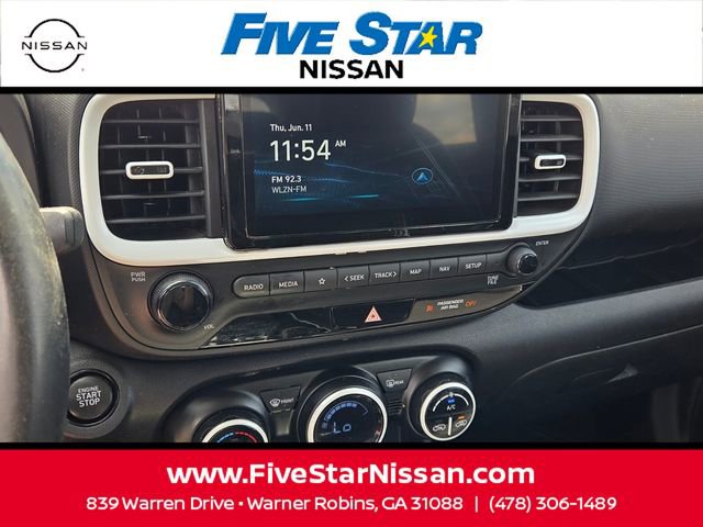 Used 2023 Nissan Rogue SV w/ SV Premium B Package FWD image 18