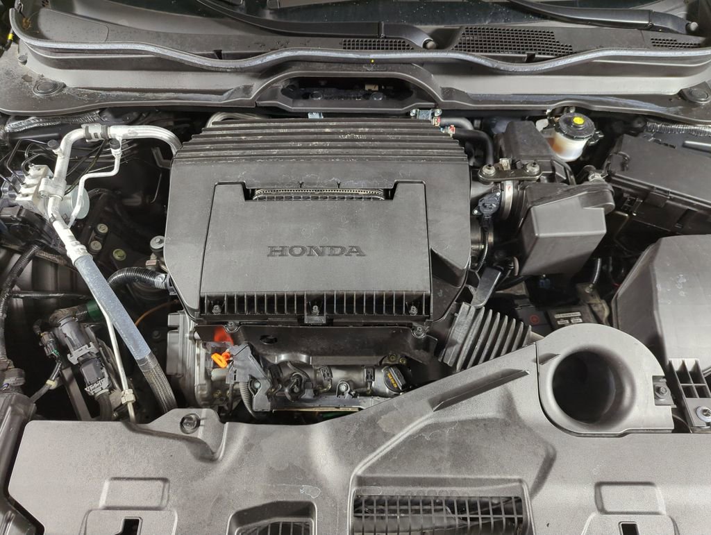 Certified 2024 Honda Pilot Touring image 18