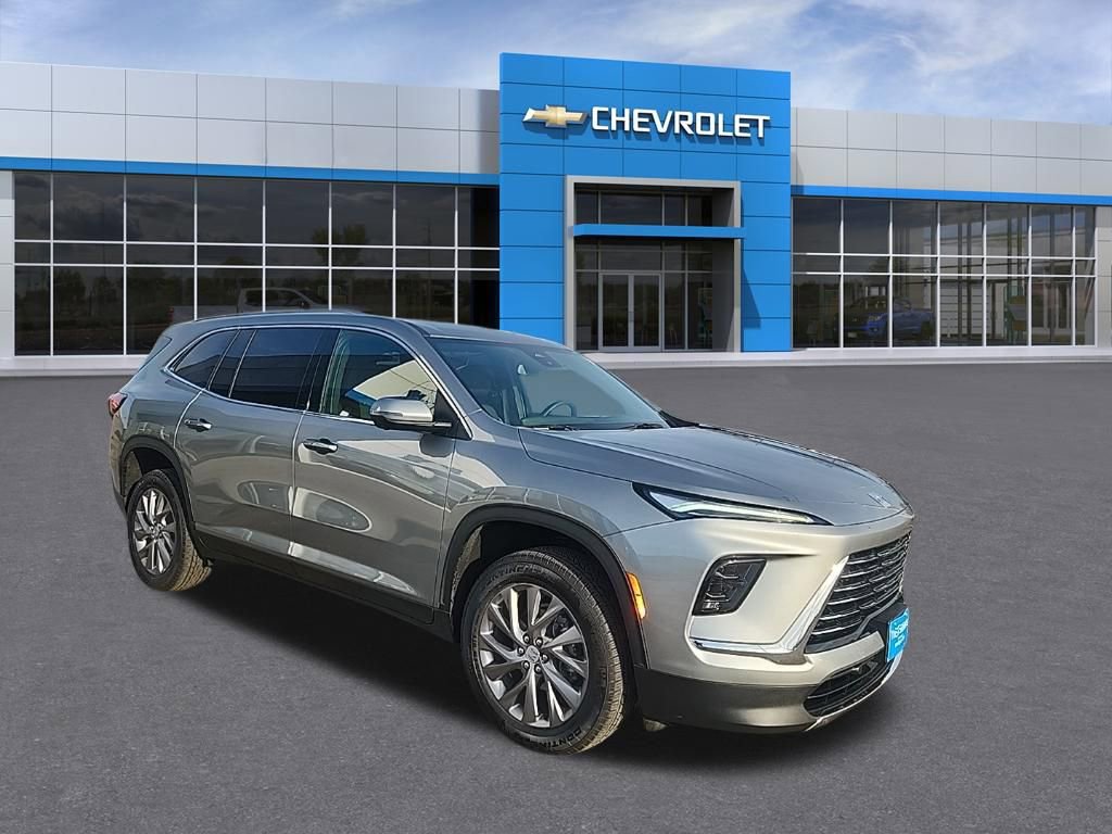 Used 2025 Buick Enclave Preferred image 7