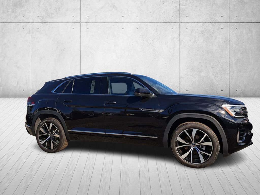 New 2026 Volkswagen Atlas Cross Sport SEL Premium R-Line image 3