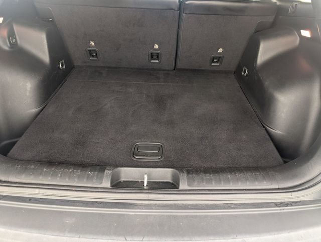 Used 2019 Jeep Cherokee Limited image 31