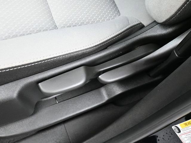 Used 2022 GMC Terrain SLE image 12