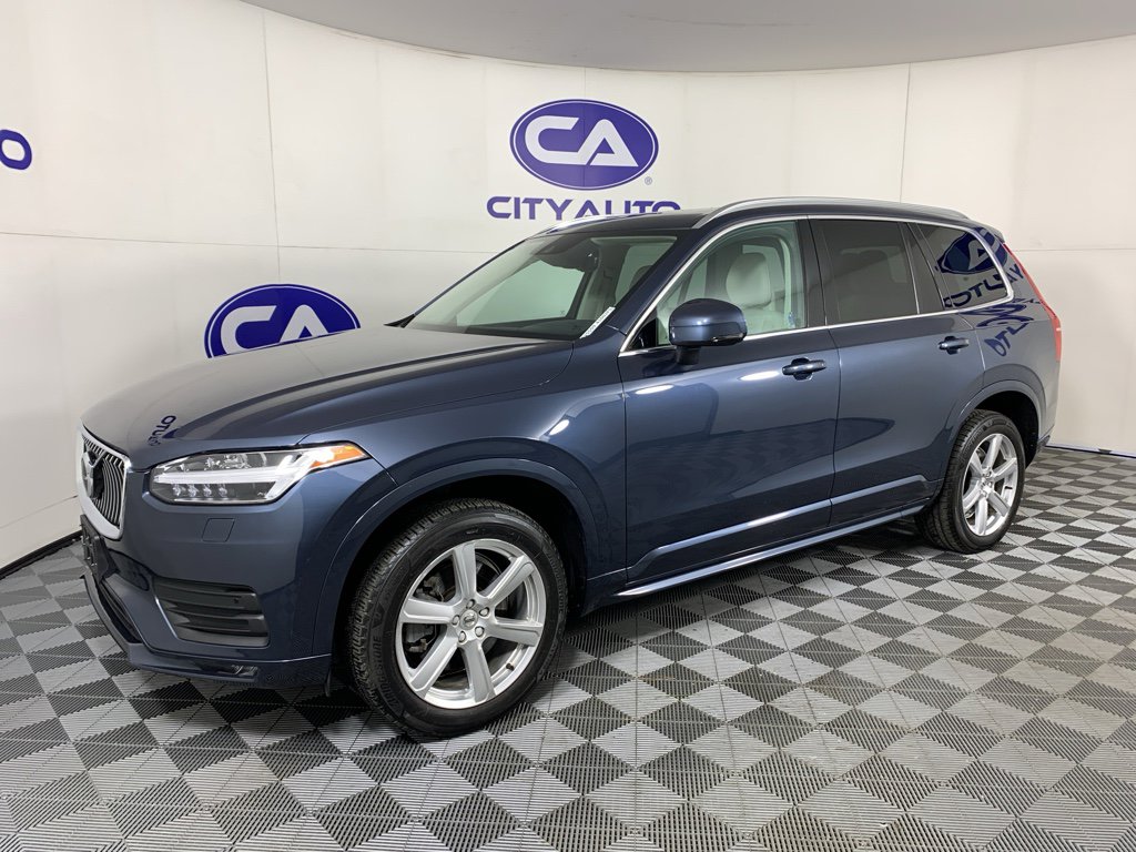 Used 2021 Volvo XC90 T6 Momentum image 7