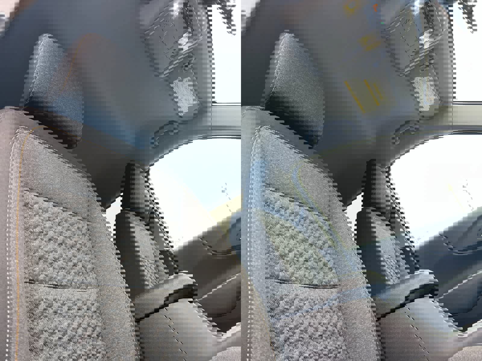 Used 2024 Chevrolet Equinox LT image 17