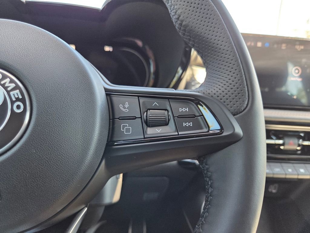 New 2026 Alfa Romeo Tonale Sprint w/ Active Assist Package image 26