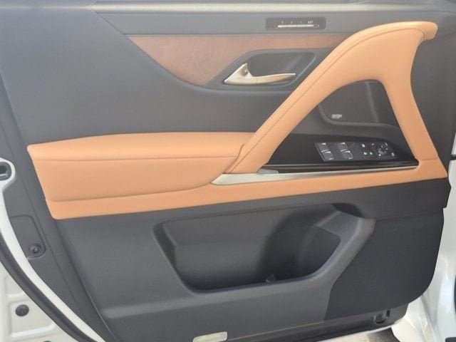New 2026 Lexus LX 700h Luxury AWD/4WD image 13
