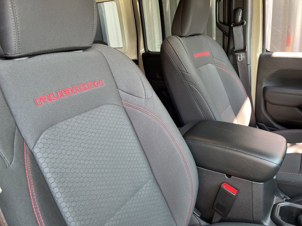 Used 2022 Jeep Wrangler Unlimited Rubicon w/ LED Lighting Group image 40