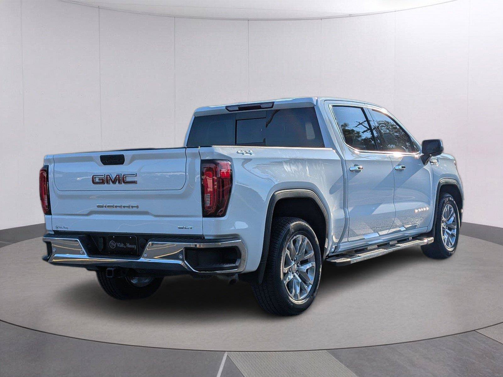 Used 2022 GMC Sierra 1500 SLT AWD/4WD image 7