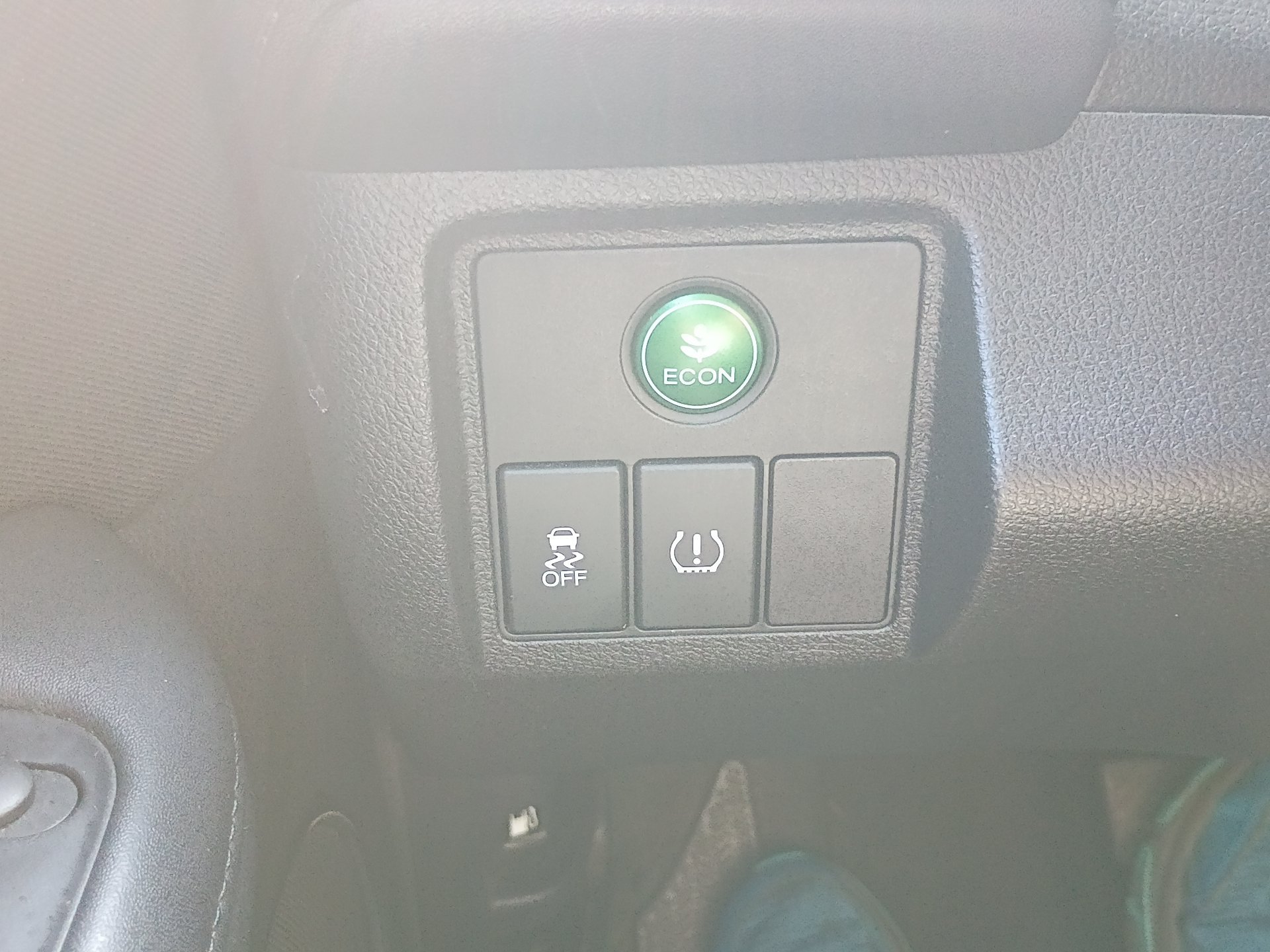Used 2017 Honda HR-V EX image 19