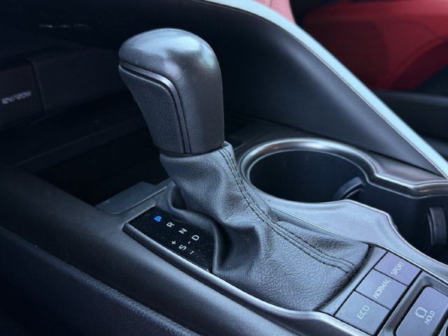 Used 2024 Toyota Camry XSE FWD image 18