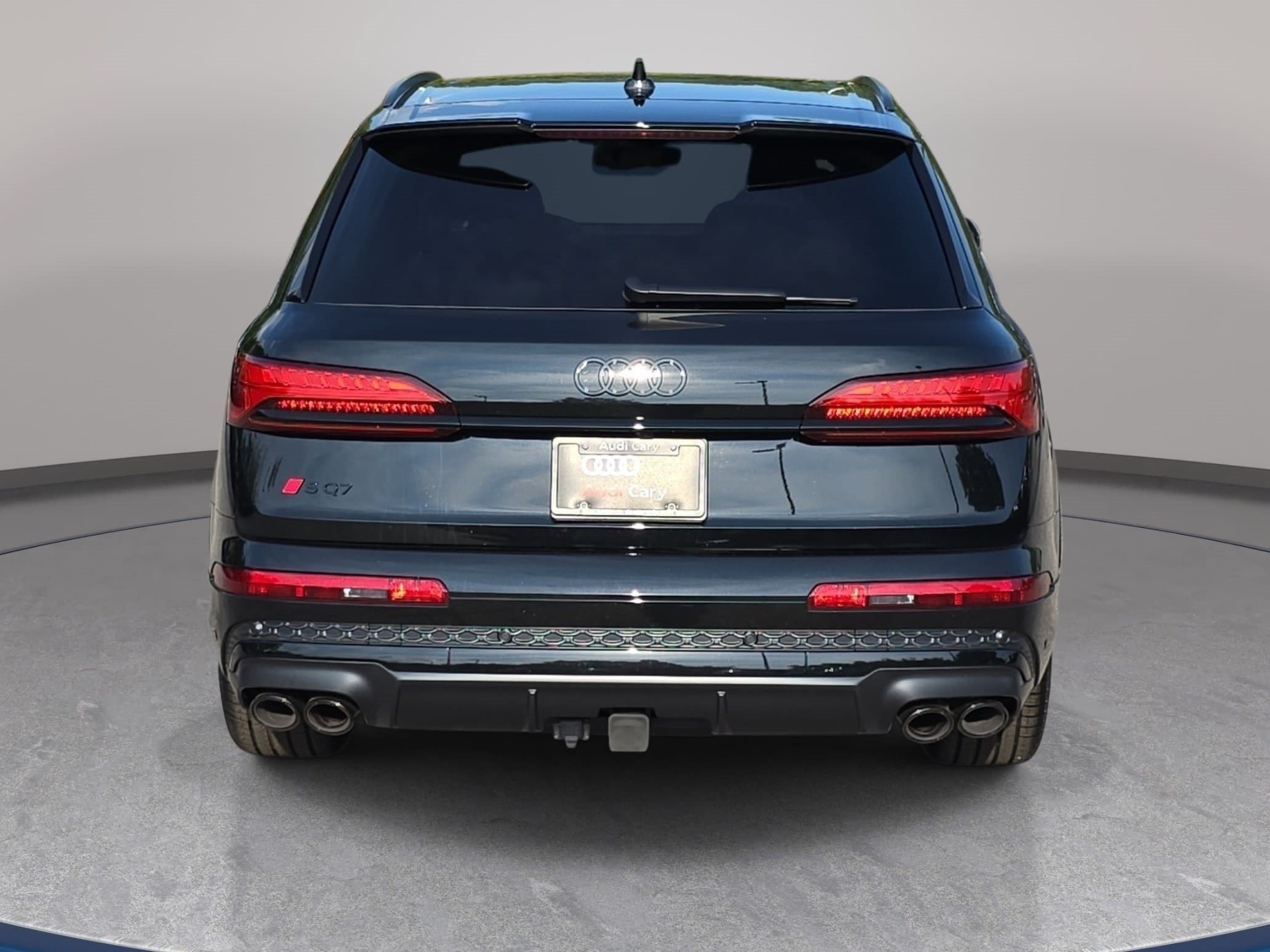 New 2026 Audi SQ7 Premium Plus AWD/4WD image 6