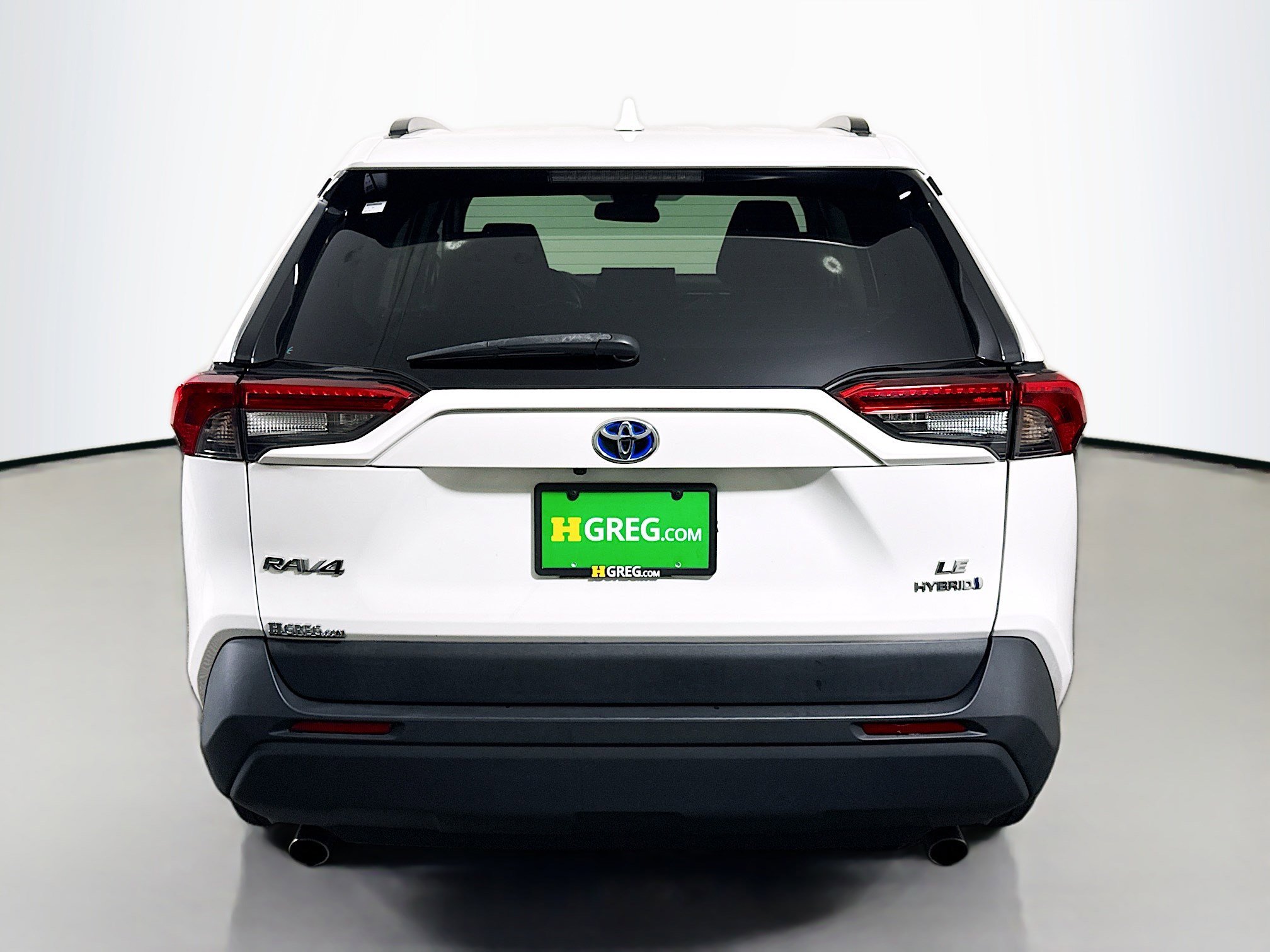 Used 2022 Toyota RAV4 LE image 8