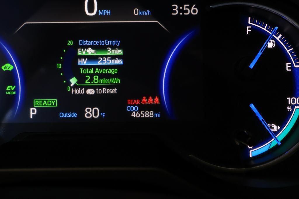 Used 2021 Toyota RAV4 SE w/ Weather & Moonroof Package AWD/4WD image 29