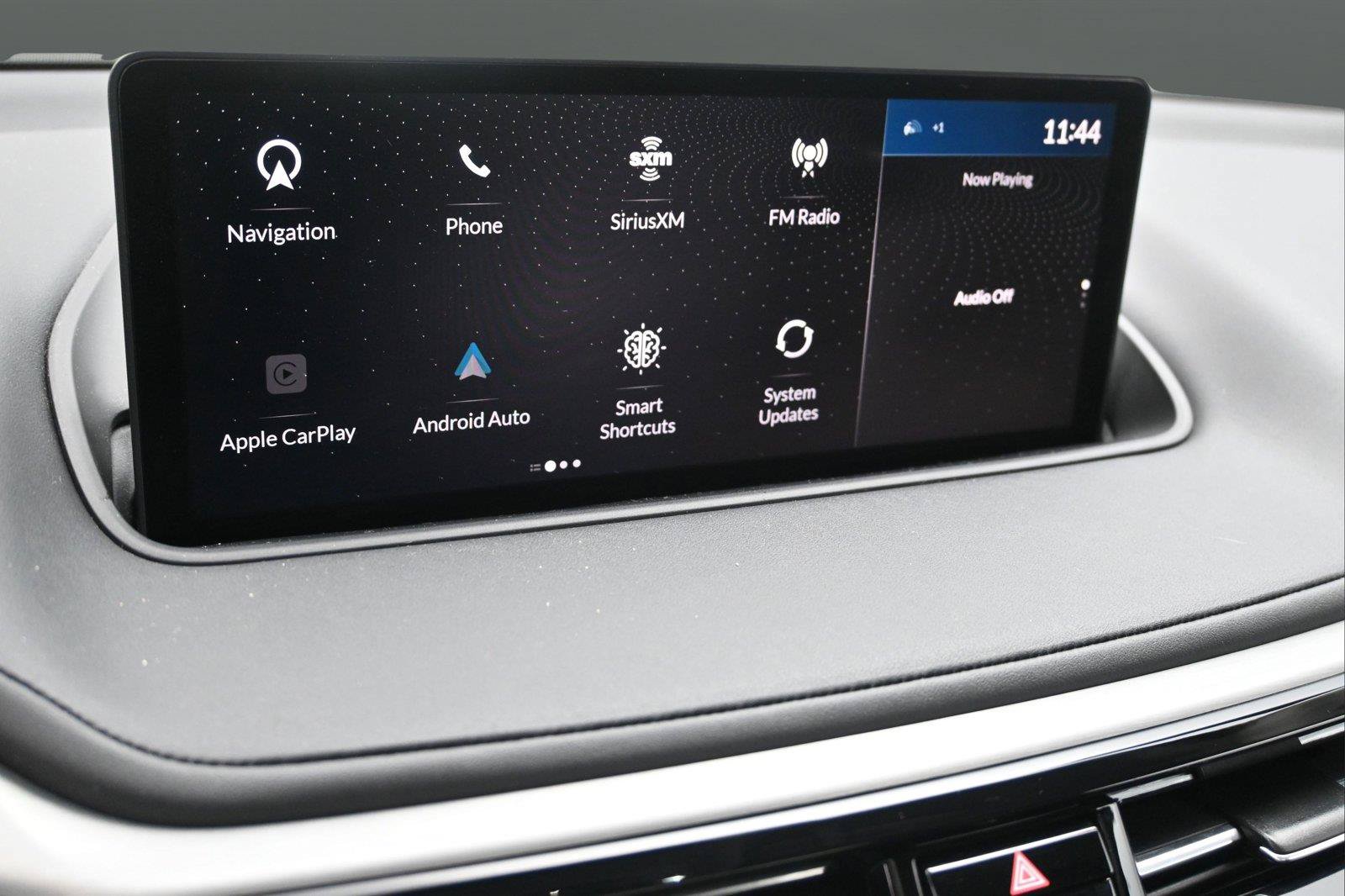 Certified 2024 Acura MDX w/ Technology Package AWD/4WD image 4