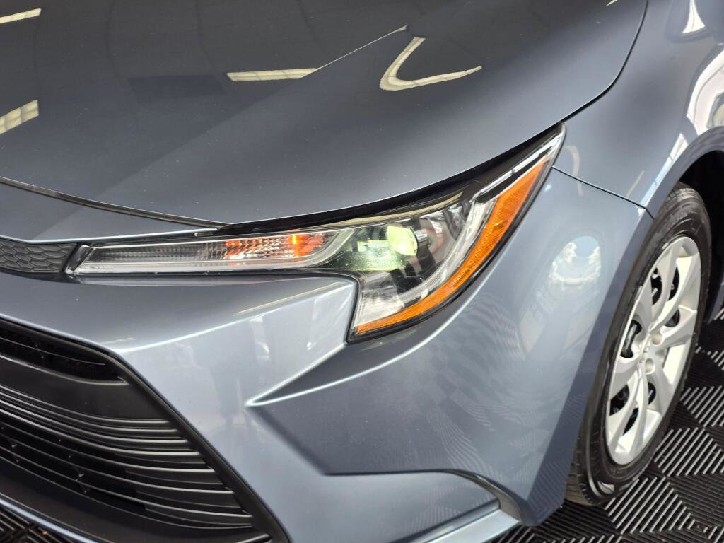 Used 2024 Toyota Corolla LE FWD image 10