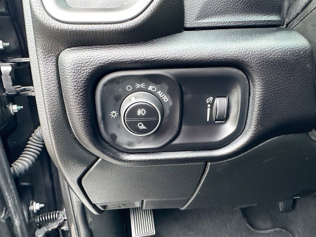 Used 2024 RAM 2500 Big Horn image 9