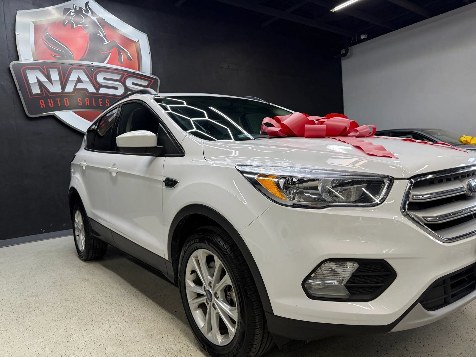 Used 2019 Ford Escape SE AWD/4WD image 6