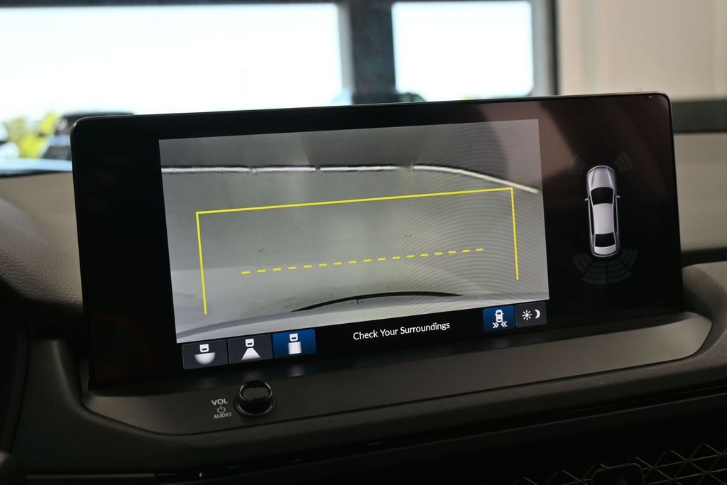 Used 2024 Honda Accord Touring image 18