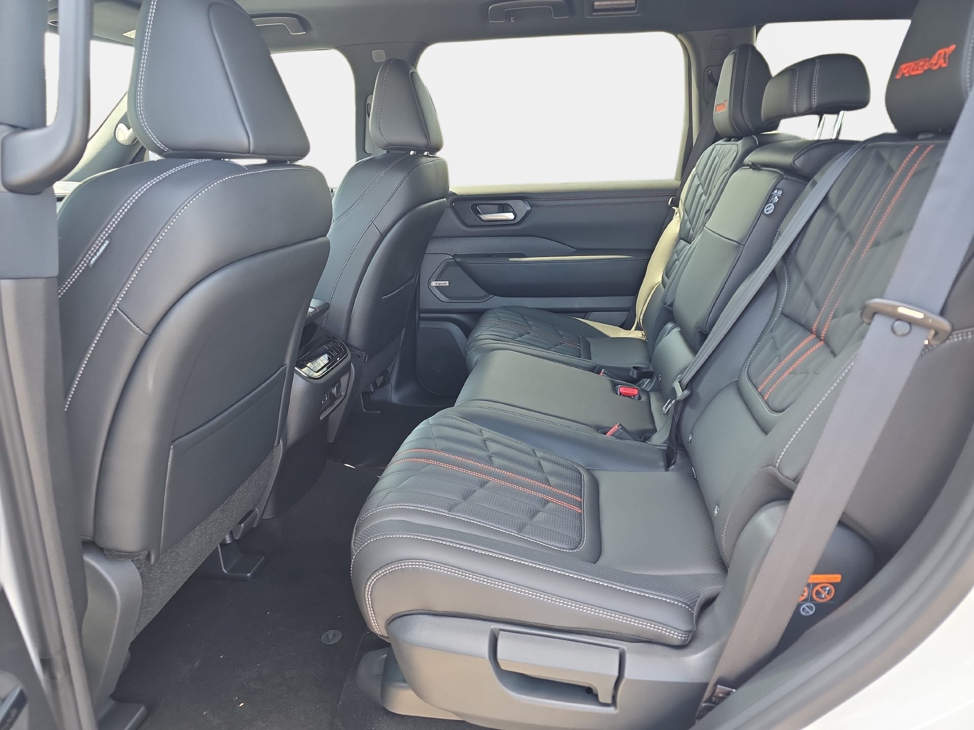 New 2026 Nissan Armada PRO-4X AWD/4WD image 14